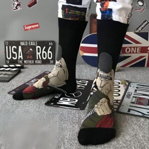 Chaussettes Zoro thème épéiste avec motifs inspirés de l'univers One Piece