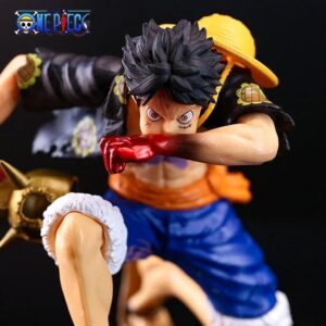 Figurine Luffy exécutant son attaque Red Hawk entouré de flammes, 13cm