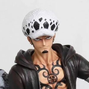 Figurine Trafalgar Law 27cm avec léopard compagnon, Heart Pirates One Piece