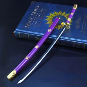 Katana Sandai Kitetsu de Roronoa Zoro réplique 26 cm fourreau violet motifs dorés