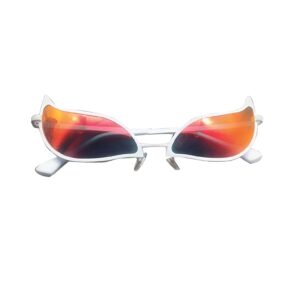 Lunettes cosplay Doflamingo rouges Joker Céleste Shichibukai Dressrosa One Piece