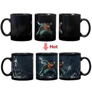 Mug thermoréactif Barbe Blanche se révélant à la chaleur, montrant le Yonko en position de pouvoir