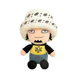 Peluche Trafalgar Law avec chapeau noir, costume noir et blanc, expression concentrée