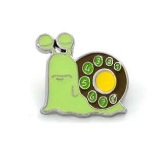 Pin Escargophone collector métal-émail 58 mm One Piece
