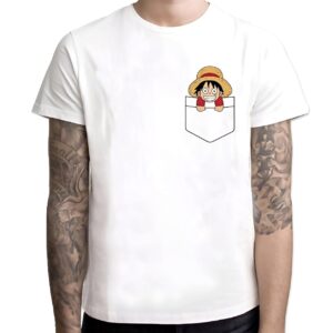 T-shirt blanc coton avec motif Luffy discret sur la poche avant, design minimaliste et sobriété