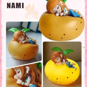 Veilleuse figurine Nami dormeuse One Piece avec lumière douce